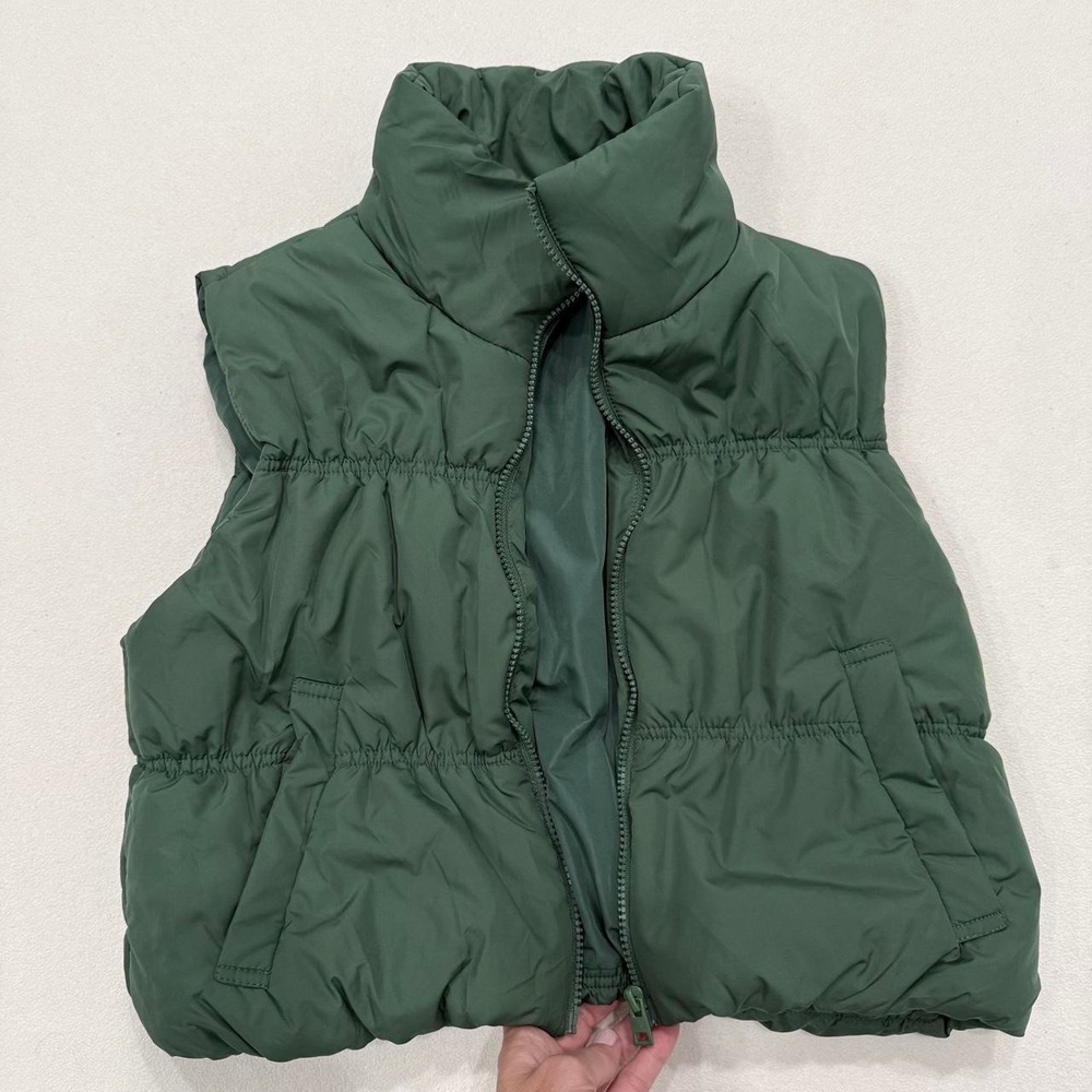 Dark Green Cropped Puffer Vest High Neck Zip Up Pockets H9B300 Small